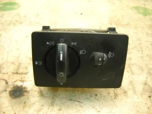 Used Headlight switch Headlight switch FORD FOCUS II (DA_, HCP, DP) [2004-2013] 3791086 3791086