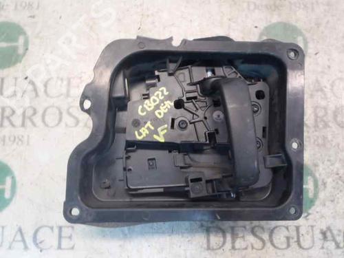 Used Front right interior door handle Front right interior door handle 8739853 8739853
