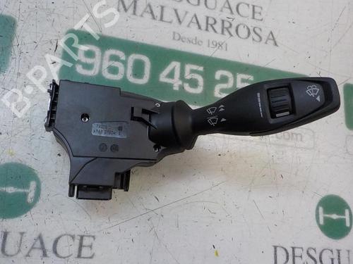 Used Steering column stalk FORD FIESTA VI (CB1, CCN) 1.25 (82 hp) 3872605