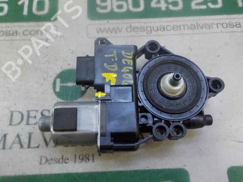 Used Right rear window motor Right rear window motor 5248967 5248967