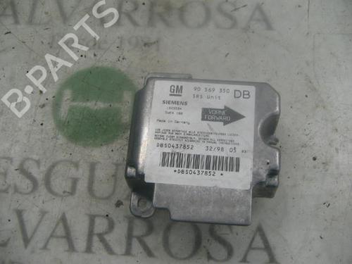 Used ECU airbags OPEL VECTRA B Hatchback (J96) 2.0 i 16V (F68) (136 hp) 3735326