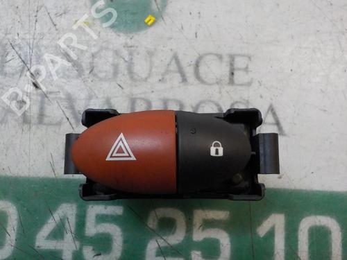 Used Warning switch Warning switch RENAULT TWINGO II (CN0_) 1.2 16V (CN04, CN0B) (75 hp) 3874039 3874039