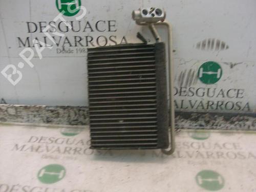 Évaporateur de climatisation BMW 3 (E46) 320 d (150 hp) 64119135744