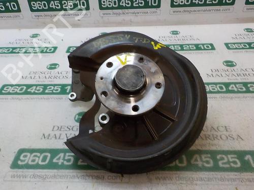 Højre hjullejehus spindel VW GOLF V (1K1) 1.9 TDI (105 hp) 3869465