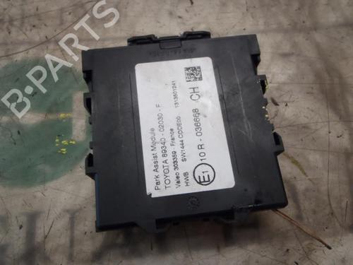 Elektronisk modul TOYOTA AURIS (_E18_) 1.8 Hybrid (ZWE186_, ZWE186R) | BP3824915M83 