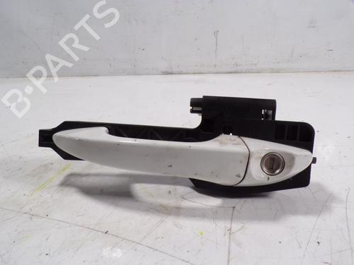 Used Front left exterior door handle Front left exterior door handle 8616194 8616194