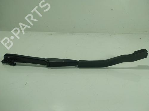 front-windshield-wiper-arm-bmw-3-g20-g80-g28-2018-24156805 main image