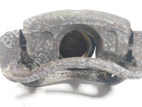 right-front-brake-caliper-hyundai-i30-gd-2011-29575557 main image