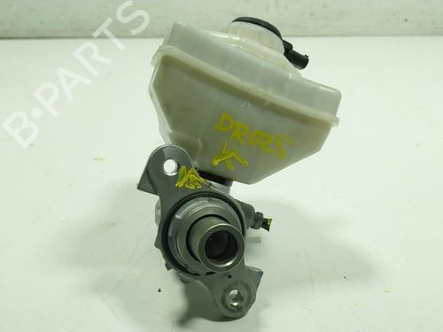 Brake master cylinder LAND ROVER RANGE ROVER SPORT II (L494) 3.0 SDV6 4x4 | BP27921322M77 
