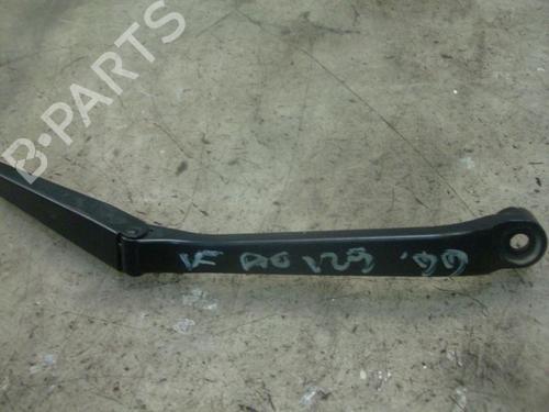 Vindrute viskerarm TOYOTA RAV 4 II (_A2_)  | BP3786076C143 