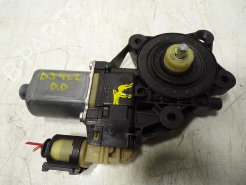 Used Right front window motor Right front window motor MINI MINI (R56) Cooper S (163 hp) 10141581 10141581