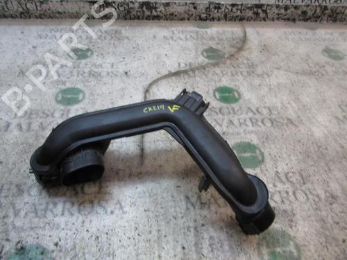 Used Mass air flow sensor Mass air flow sensor AUDI A1 Sportback (8XA, 8XF) 1.0 TFSI (95 hp) 4011205 4011205