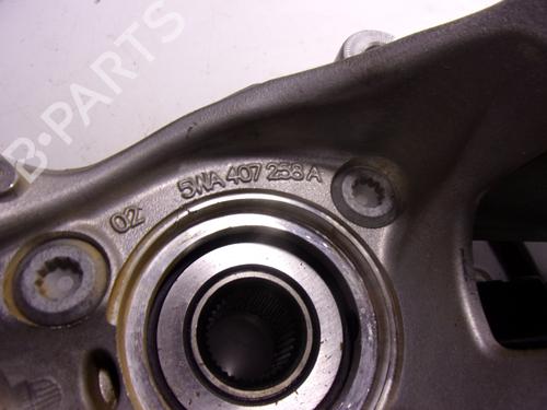 Right front steering knuckle CUPRA LEON Sportstourer (KL8, KU8, KUD) 1.4 e-HYBRID | BP15721831M26 