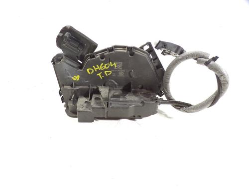 Used Rear right lock VW POLO VI (AW1, BZ1, AE1) 1.6 TDI (95 hp) 8237718