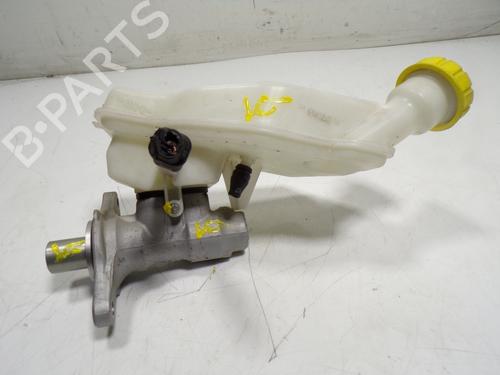 Used Brake master cylinder Brake master cylinder CITROËN C3 AIRCROSS II (2R_, 2C_) 1.2 PureTech 82 (2RHMRC, 2RHMZB) (82 hp) 15407090 15407090