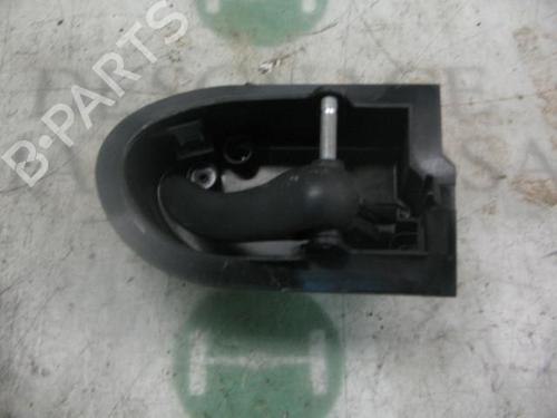 Used Front right interior door handle Front right interior door handle FORD MONDEO I (GBP) 1.8 TD (88 hp) 3750290 3750290