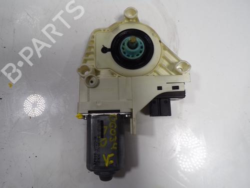 Rudehejsemotor forskærm højre AUDI Q7 (4LB) [2006-2016]  7194810