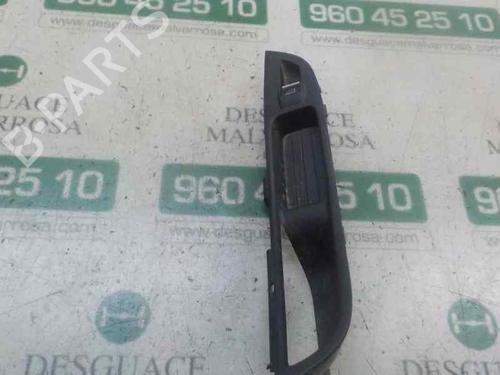 Used Right front window switch Right front window switch FORD FOCUS III [2010-2020] 5775872 5775872