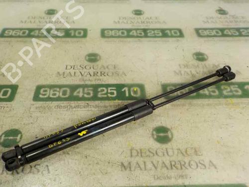 Used Tailgate lift support SKODA FABIA III (NJ3) [2014-2021]  14284892