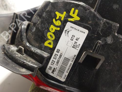 Right taillight CITROËN C3 III (SX) 1.2 PureTech 82 | BP32307323C35