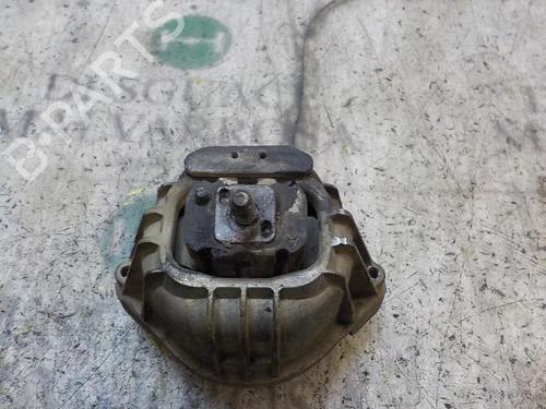 Used Engine mount Engine mount BMW 3 (E90) 320 d (163 hp) 9081225 9081225