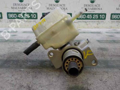 Used Brake master cylinder Brake master cylinder BMW 1 (E87) 118 d (143 hp) 6241352 6241352