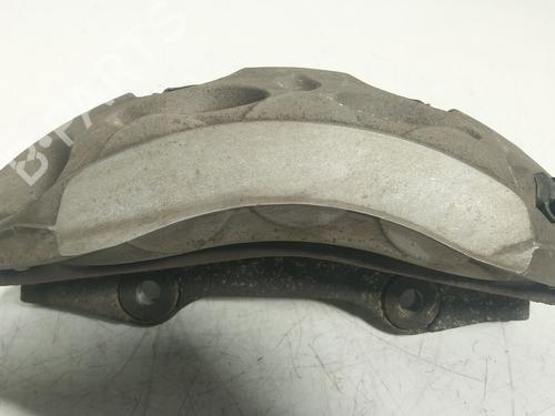 Used Right front brake caliper Right front brake caliper VW TOUAREG (CR7, RC8) 3.0 TDI 4motion (231 hp) 36544286 36544286