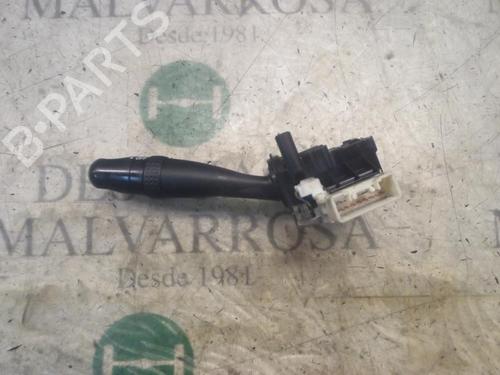 Headlight switch TOYOTA RAV 4 II (_A2_) 2.0 D 4WD (CLA20_, CLA21_, CLA20R, CLA21R) | BP3806484I24 