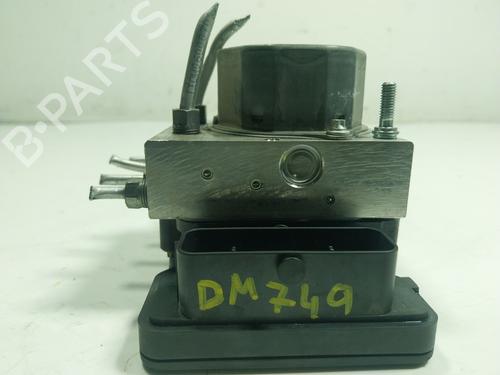 Used ABS pump ABS pump DACIA SANDERO II TCe 90 (B8M1, B8MA, B8AC) (90 hp) 17644667 17644667