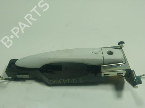 Used Front left exterior door handle RENAULT KADJAR (HA_, HL_) 1.3 TCe 140 (HLNB, HLN1) (140 hp) 19136664