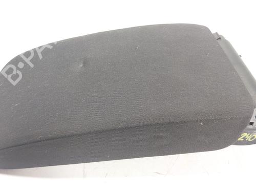 Used Armrest / Center console Armrest / Center console VW GOLF VI Variant (AJ5) 1.6 TDI (105 hp) 28571464 28571464