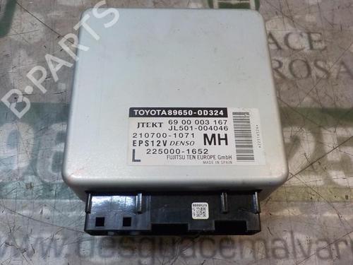 Used Electronic module TOYOTA YARIS (_P13_) [2010-2020]  3860960