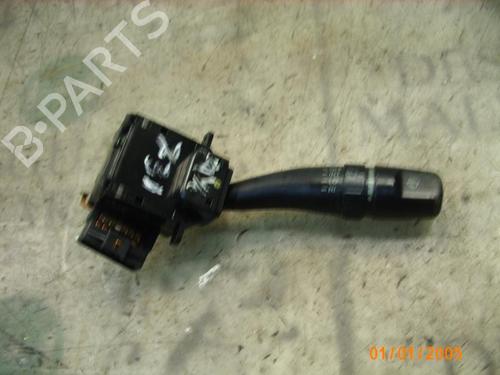 Used Steering column stalk HYUNDAI ELANTRA III Saloon (XD) 2.0 CRDi (113 hp) 3783573