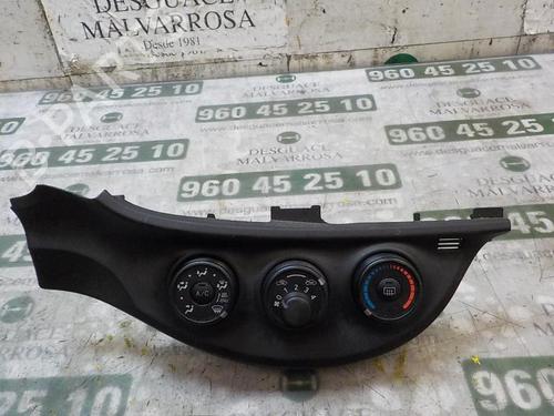 Used Climate control TOYOTA YARIS (_P1_) [1999-2005]  3863565