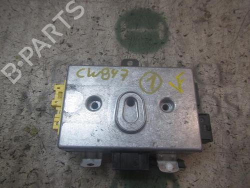 Elektronische module BMW 5 (E60) 525 d (177 hp) 3839066