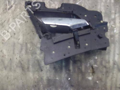 Used Rear right interior door handle Rear right interior door handle MERCEDES-BENZ E-CLASS (W210) [1995-2003] 3788342 3788342