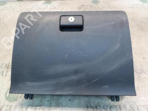 Used Glove box Glove box TOYOTA COROLLA Verso (ZER_, ZZE12_, R1_) 2.2 D-4D (AUR10_, AUR10R) (136 hp) 3797844 3797844