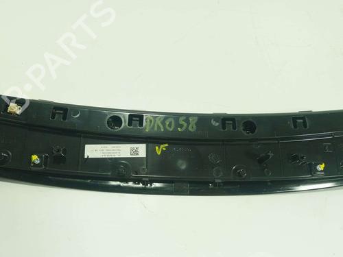 Rear center light TESLA MODEL 3 (5YJ3) EV AWD | BP38938079I39 - Image 2