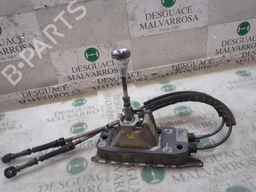 Used Gear lever VW CADDY III Box Body/MPV (2KA, 2KH, 2CA, 2CH) 2.0 SDI (70 hp) 7410367
