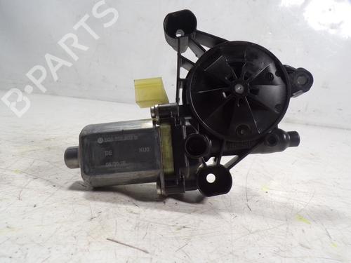 Right front window motor SEAT LEON (5F1)  | BP8668460E20 