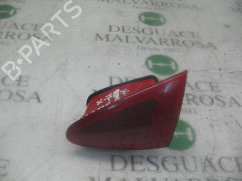Used Right tailgate light Right tailgate light ALFA ROMEO 147 (937_) 1.6 16V T.SPARK (937.AXA1A, 937.AXB1A, 937.BXB1A) (120 hp) 3739858 3739858
