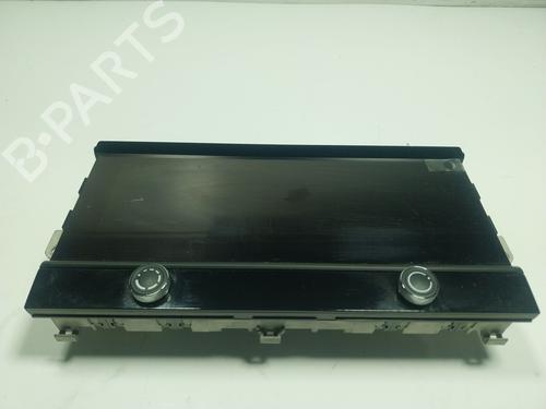 Used Display monitor PORSCHE MACAN (95B) [2014-2025]  18078046