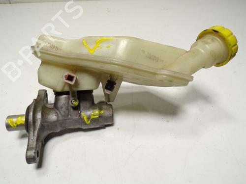 Used Brake master cylinder Brake master cylinder CITROËN C-ELYSEE (DD_) 1.6 HDI 92 (92 hp) 11703353 11703353