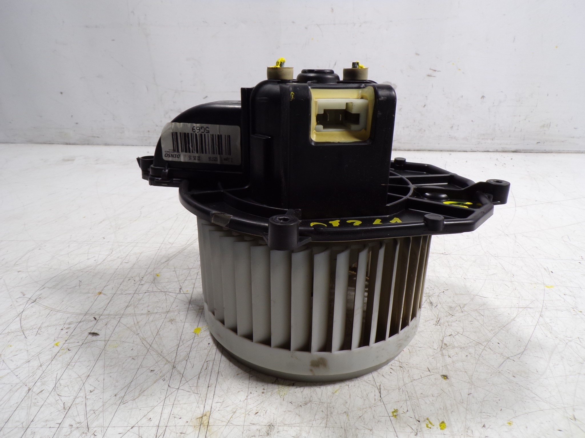 Heater blower motor CITROËN BERLINGO MULTISPACE (B9) 1.6 HDi 90 8892543