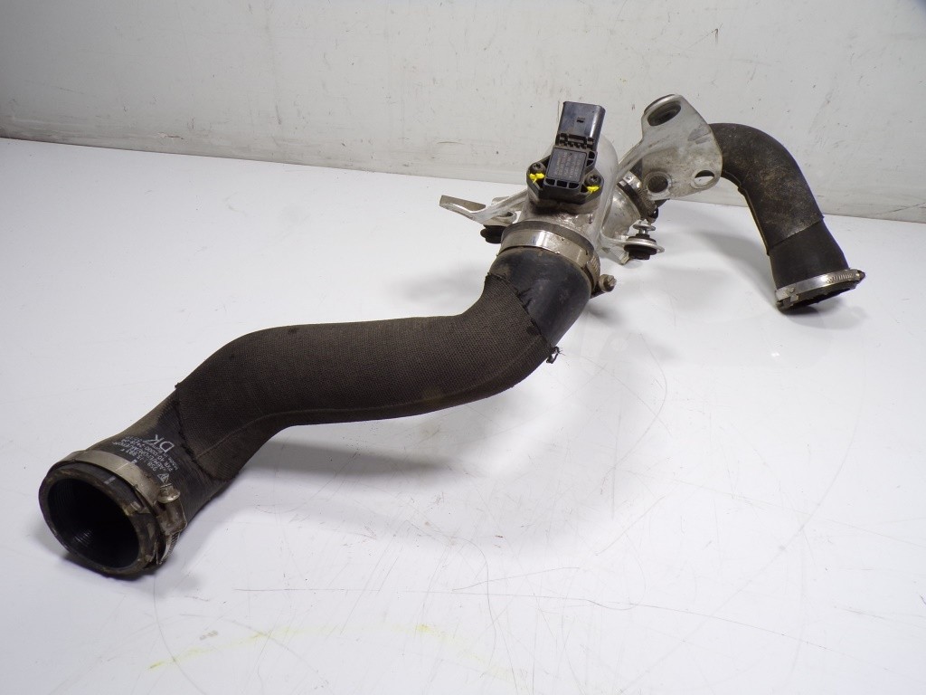 Other PORSCHE MACAN (95B) 2.0 15096841 | B-Parts 