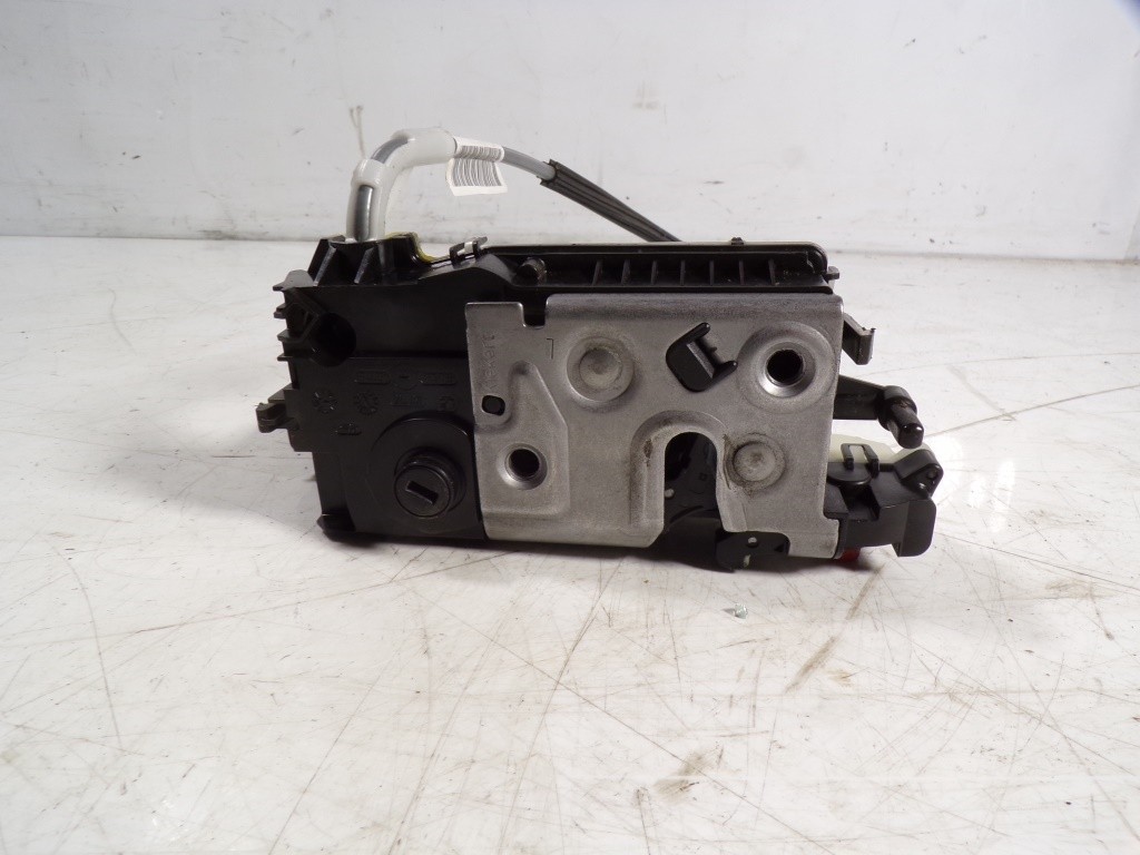 Rear left lock DS DS 4 / DS 4 CROSSBACK (NX_) 1.6 THP 165 9096470 | B-Parts