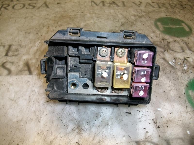 Fuse box HONDA CIVIC VII Hatchback (EU, EP, EV) 1.7 CTDi (EP4) 3787236