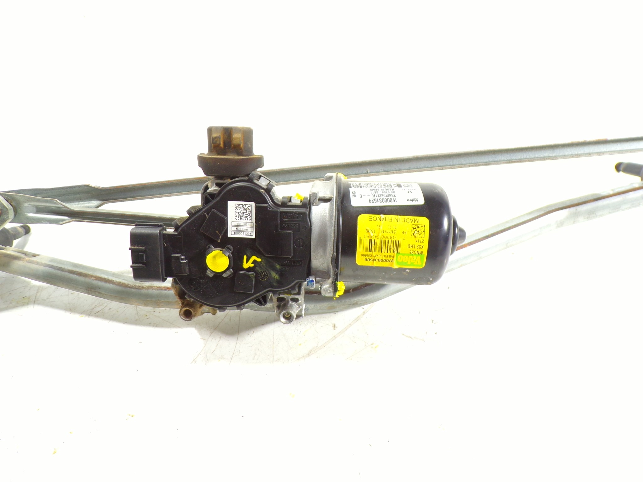 Front wiper motor DACIA SANDERO II TCe 90 (B8M1, B8MA) 7702090 BParts