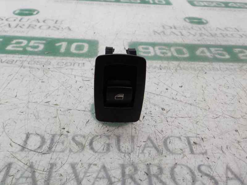 Right Rear Window Switch Right rear window switch BMW X3 (E83) 2.0 d 4552023 | B-Parts