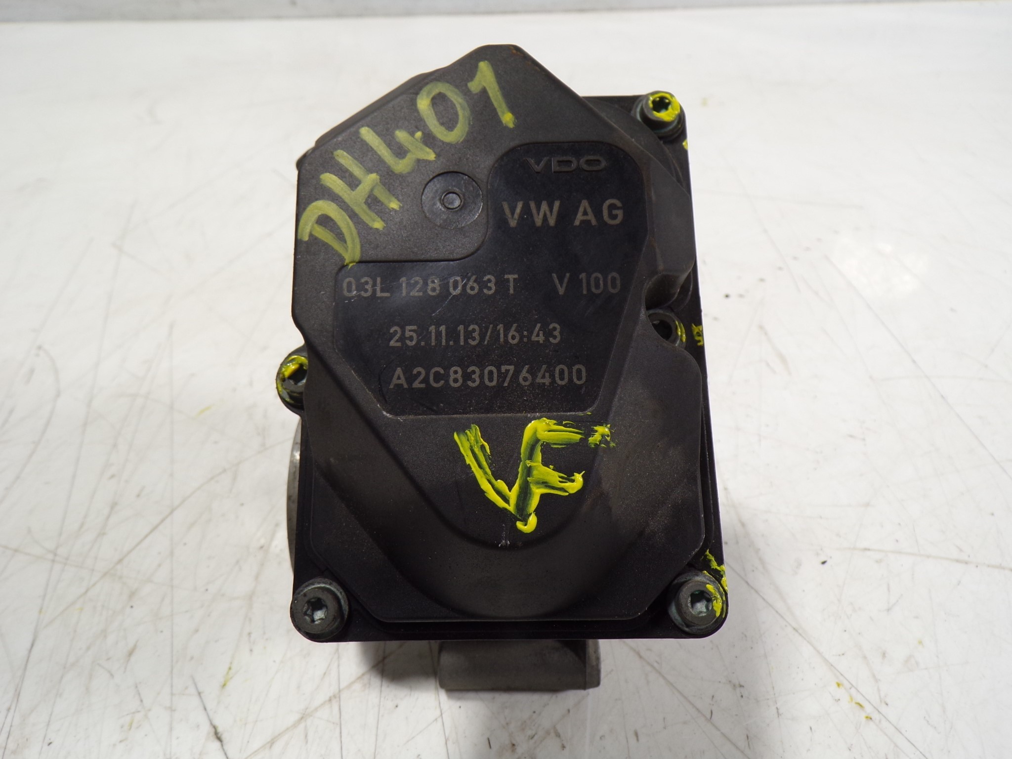 Throttle body AUDI A4 B8 (8K2) 2.0 TDI 8418672 BParts